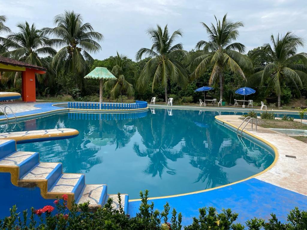 Hotel Tamarindos Сіуатанехо Екстер'єр фото